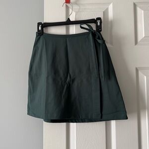 Girlfriend Collective | weekend wrap skort in moss